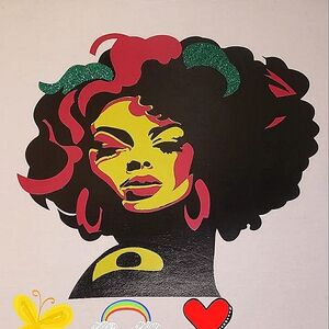 Handmade T shirt in women.